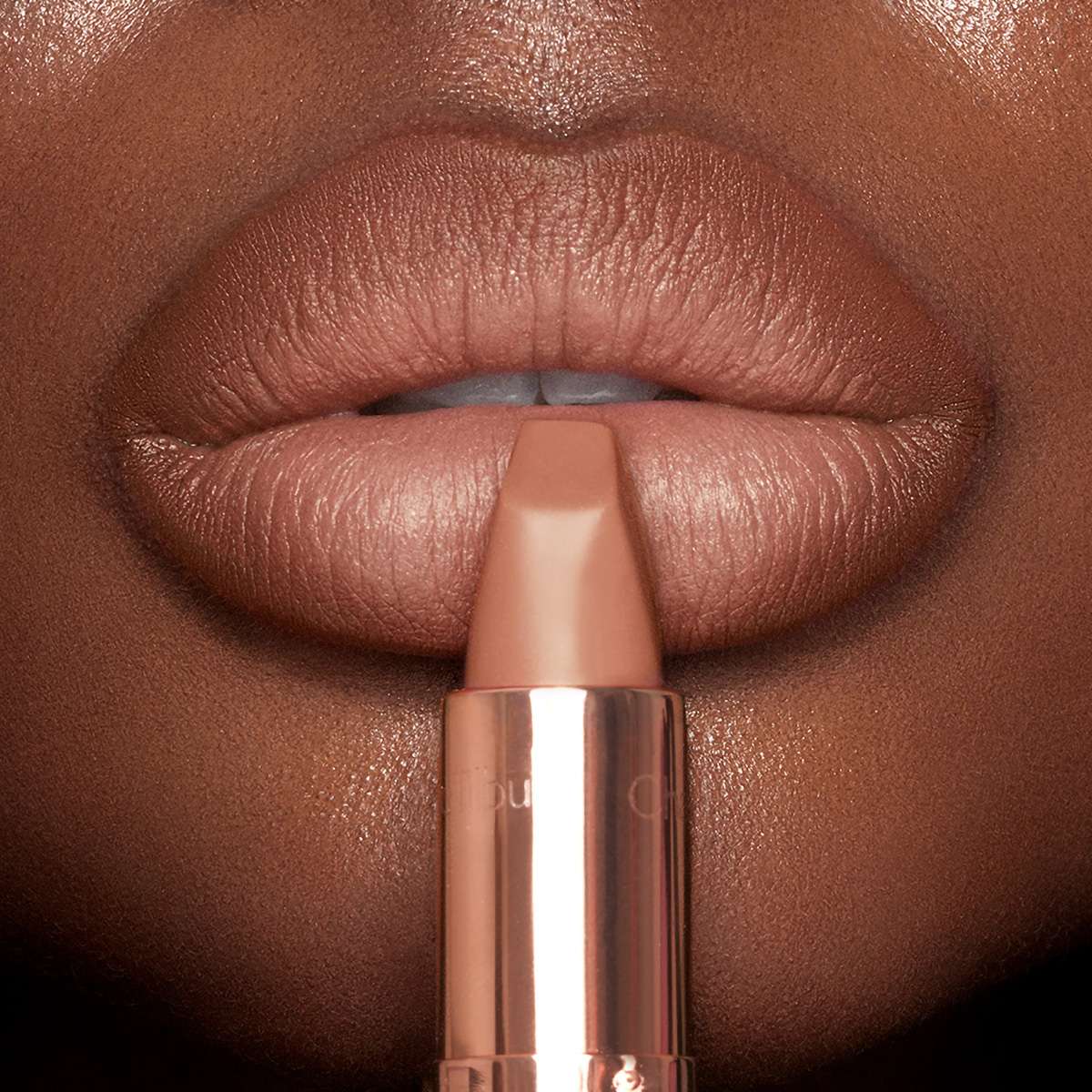 Charlotte Tilbury The Super Nudes Matte Revolution - Cover Star - Brands Point AE