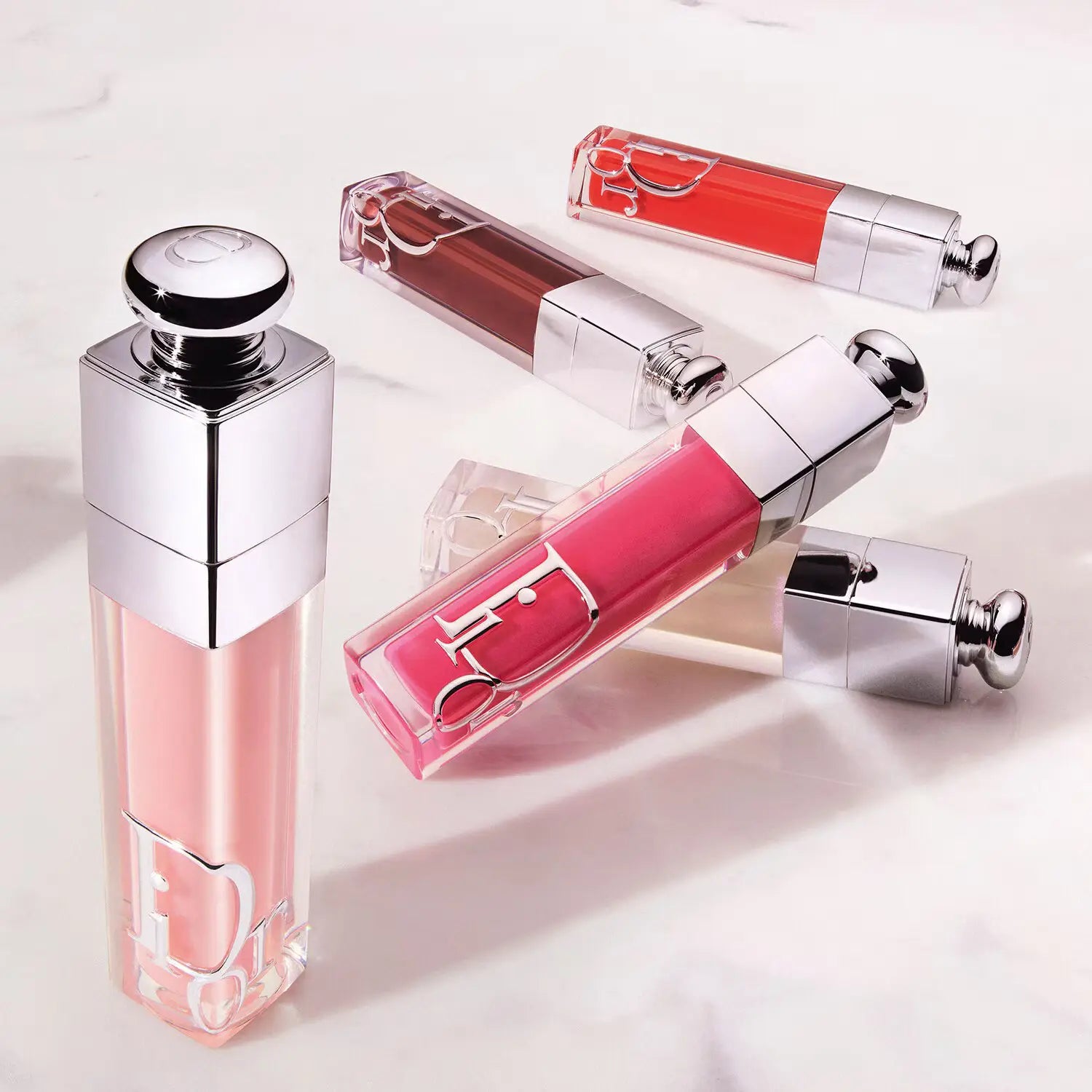 Dior Addict Lip Maximizer doe-foot applicator and gloss texture