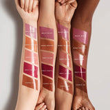 Fenty Beauty Gloss Bomb Cream Cookie Jar - XXL Wand Applicator Close-up