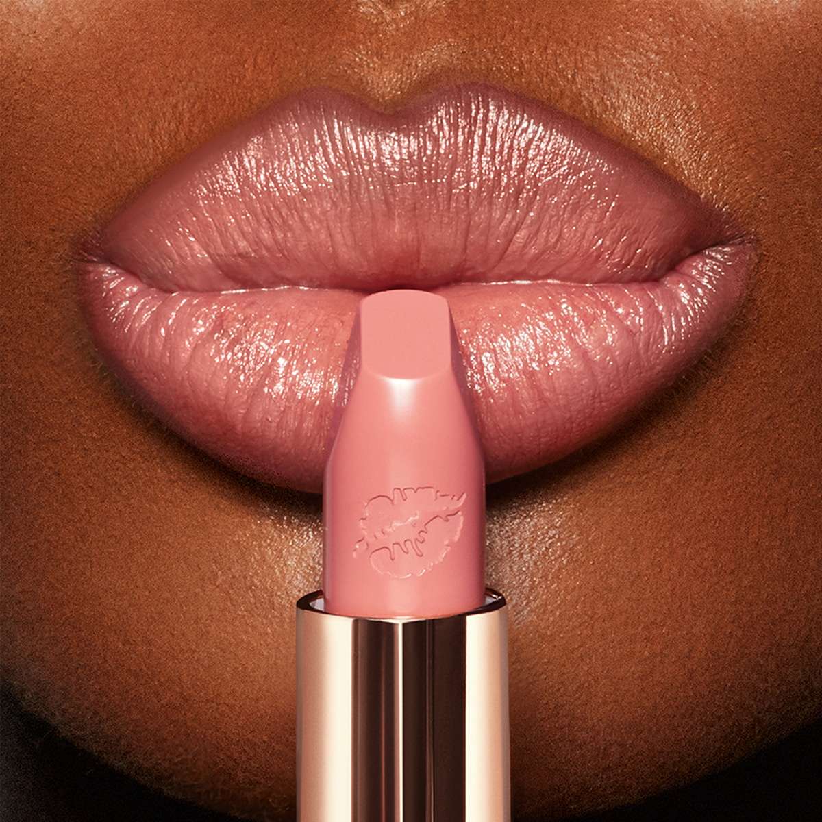 Charlotte Tilbury Hot Lips Lipstick Dancefloor Princess - Brands Point AE