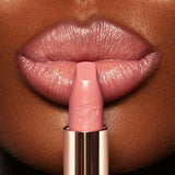 Charlotte Tilbury Hot Lips Lipstick Dancefloor Princess - Brands Point AE