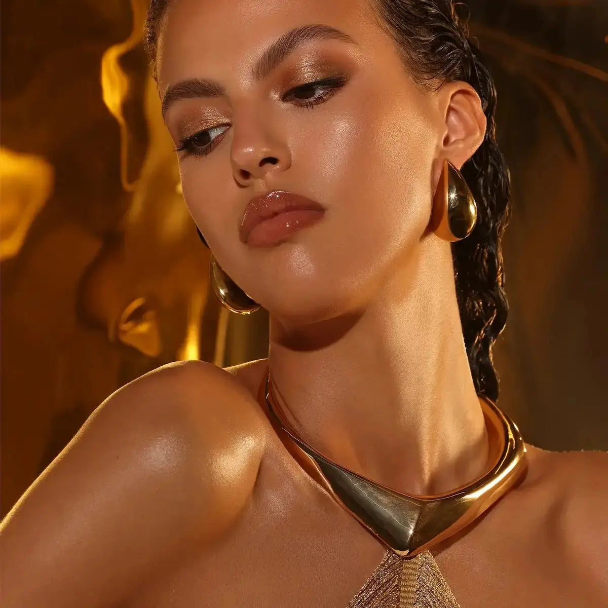 Natasha Denona Golden Palette cool-toned champagne shades