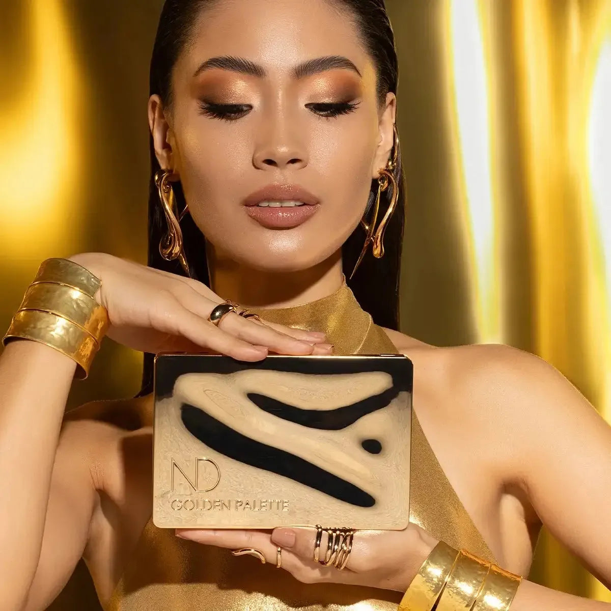 Natasha Denona beauty palette golden collection packaging
